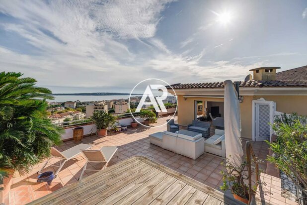 Appartement à vendre à Cannes – 3 chambres – 120 m²