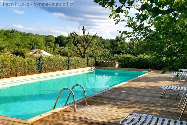 Camping à vendre à MEJANNES LE CLAP – 20 pièces