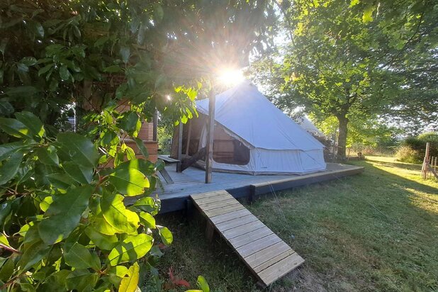 Camping à vendre à Limoges – 44 pièces – 10 ha