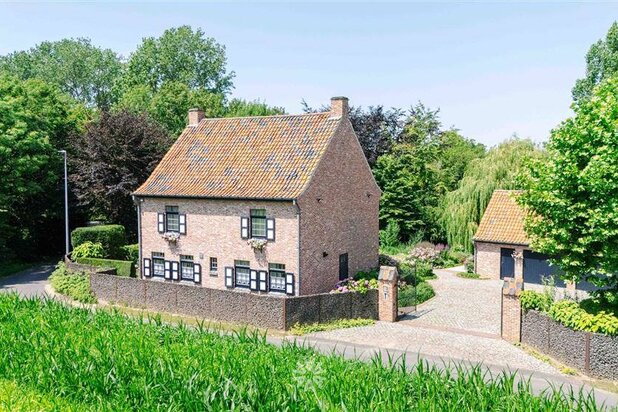 Landelijke villa met 4 slaapkamers, panoramisch uitzicht en absolute privacy in Zwalm