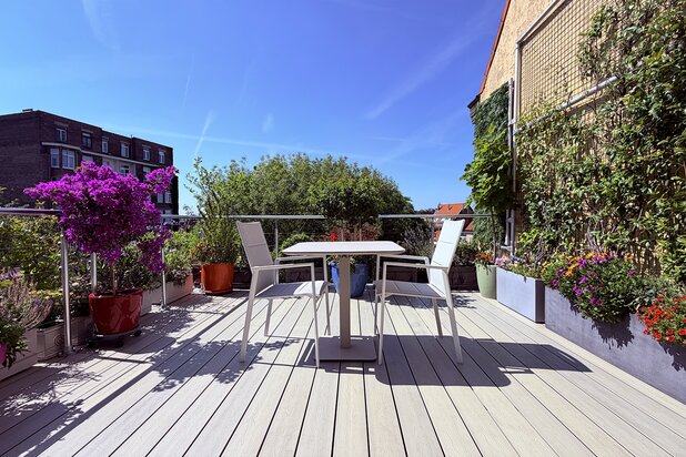  Penthouse triplex de standing de 230 m², 3 ch, grande terrasse. PEB : D-.