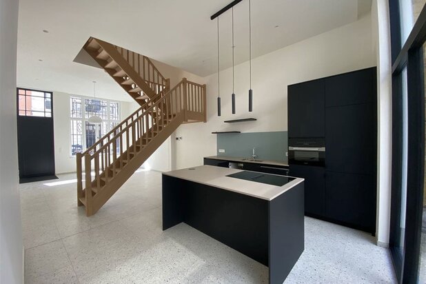 ANTWERPEN - Charmante woning met terras