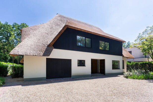Uitzonderlijke villa met ruime tuin op toplocatie
