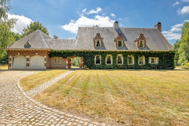 UNIEK PAARDENDOMEIN OP 28.870 M²