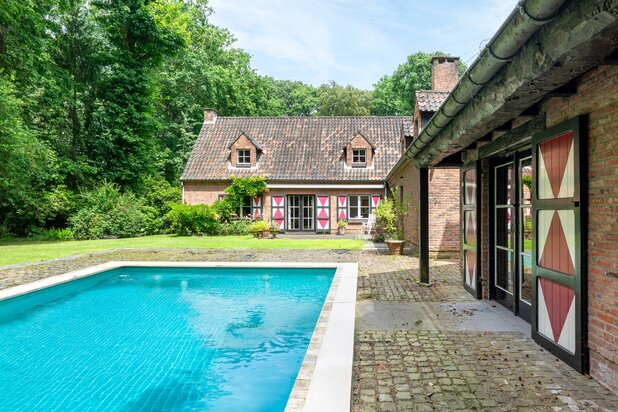 AARTSELAAR - Villa op residentiële toplocatie