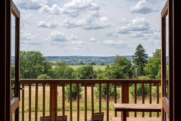 Turnkey home with tourism business