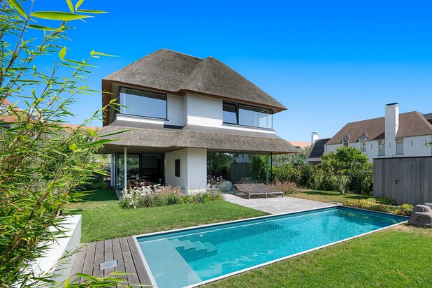 Luxueus afgewerkte nieuwbouwvilla te Duinenwater genietende van de perfecte zon oriëntatie