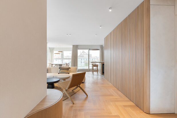 Gerenoveerd appartement te koop aan het Casino van Knokke.