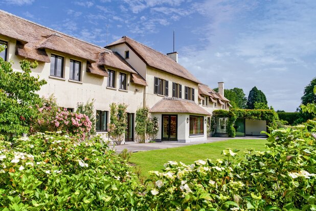 La huple, Villa d'exception au coeur d'un parc arboré. 
