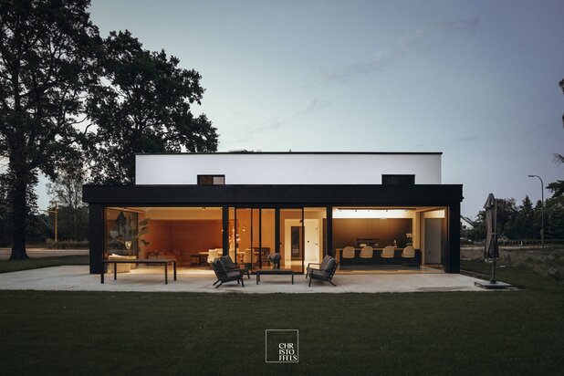 Luxe nieuwbouwvilla van 336 m² op een perceel van 1.313 m²