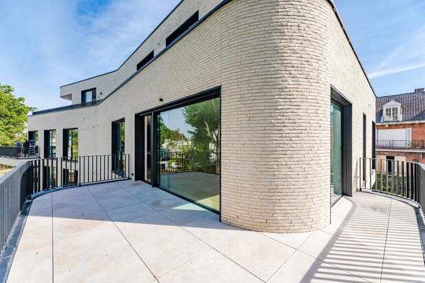 Modern 3-bedroom flat in the Observatorium district