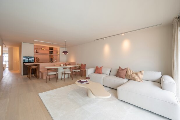 Fully refurbished flat near the seafront