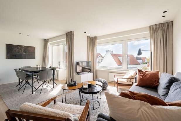 Ongemeubeld 3 slaapkamerappartement op uitstekende locatie