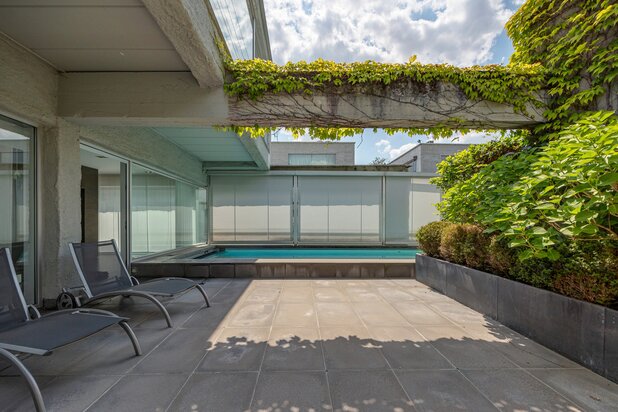 LUXUEUZE LOFT (341m²) MET TUIN (200m²), ZWEMBAD EN SAUNA IN LUXEPROJECT PAPYRUS TE ZURENBORG-ANTWERPEN