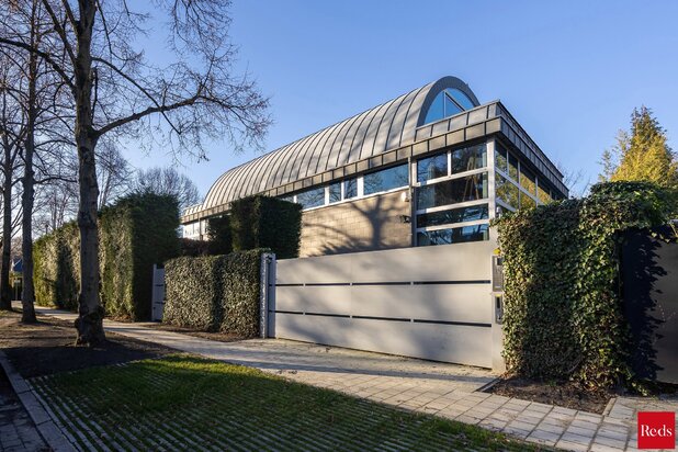 Riante en moderne villa in de gegeerde Elsdonckwijk 