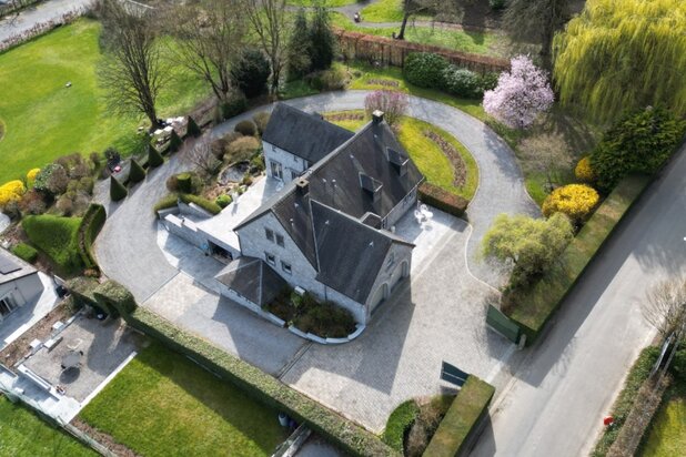 Vrijstaande villa te koop in Durbuy!