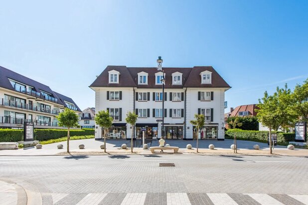 Luxueus, ongemeubeld appartement, op een TOP ligging in het Zoute