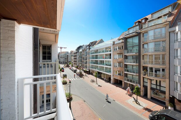 Appart. spacieux et contemporain de 163 m² – Av. Dumortier
