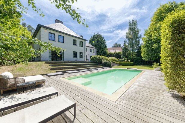 Espinette Centrale - uitzonderlijke villa van +/- 950 m²