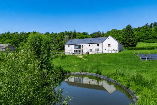 Between authenticity - design - Exceptional property