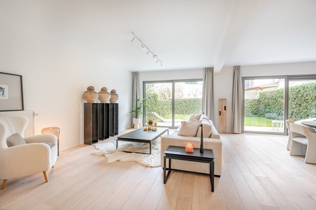 Schitterend appartement met tuin op toplocatie!