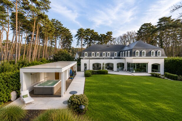 Elegant family villa in residential Keerbergen