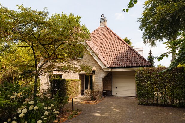 Villa te koop in WASSENAAR met referentie 19211693512
