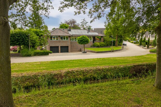 Villa te koop in ALMELO met referentie 19511693316
