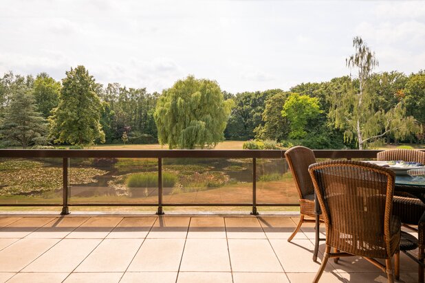 Villa-appartment met prachtig uitzicht in Schoten