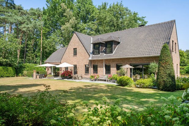 Centraal gelegen villa op