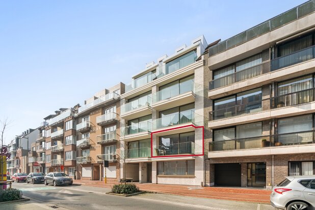 Modern apartment with a spacious terrace for sale in Knokke!