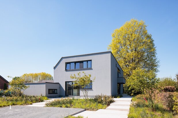 Architecturale woning met vlotte bereikbaarheid