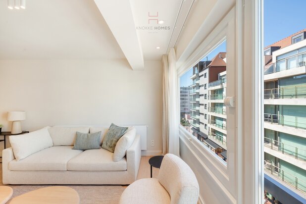 Appartement luxueusement rénové avec 3 chambres dans un emplacement de choix sur la Kustlaan