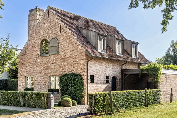 Tijdloos en Luxueus afgewerkte Charmevilla
