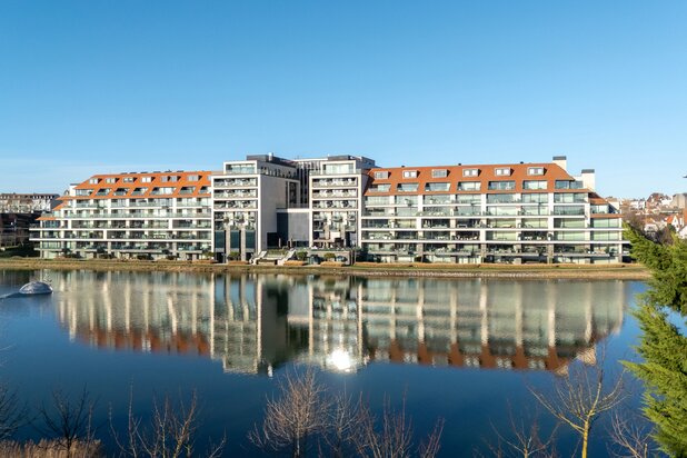 Uitzonderlijk hoekappartement in La Reserve, discrete verkoop