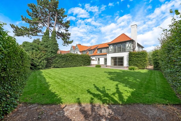 Charmante koppelvilla met zonnige tuin - Witte Duivenhof
