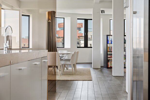 Uitzonderlijke loft van 326 m² op het Eilandje met panoramisch zicht over Antwerpen