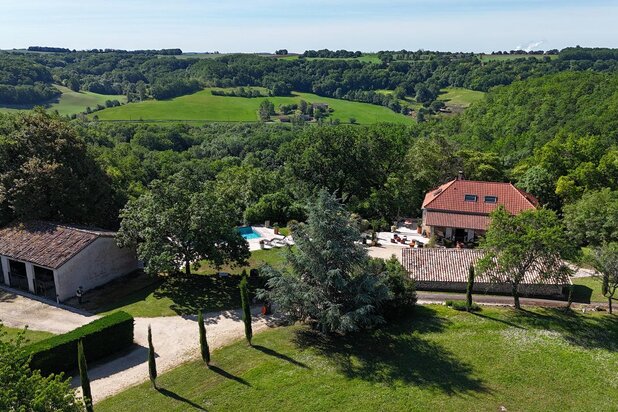 Propriété de prestige avec maison d'amis et installations éq