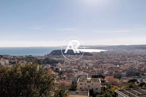 Appartement à vendre à Nice – 3 chambres – 104 m²