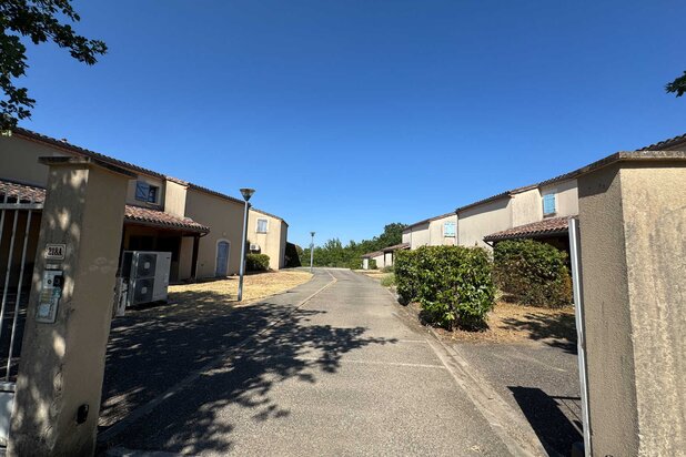 Ensemble résidentiel de 4 villas avec appartements indépenda