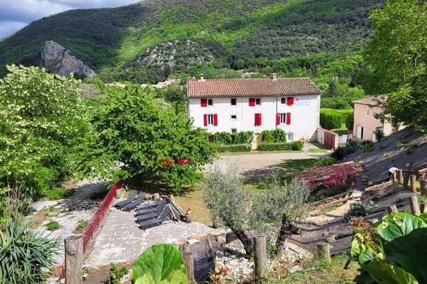 Maison à vendre à Olargues – 9 chambres – 367 m²