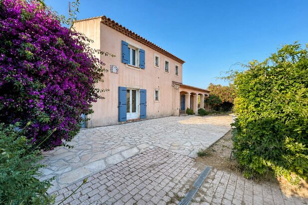 La Seyne sur mer - villa provençale T5 sur 907m2 de terrain