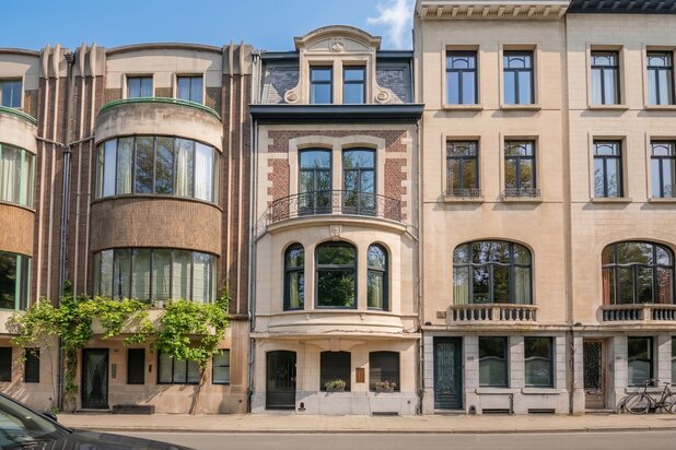 Élégante maison de maître au charme authentique !