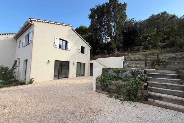 Villa rénovée au coeur de La Croix-Valmer