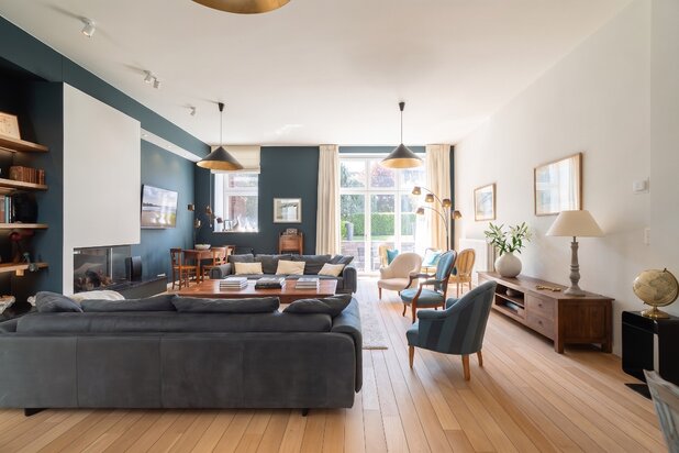Centrum van Doornik – Appartement met 4 slaapkamers en tuin