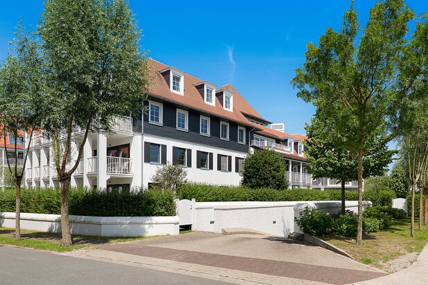 Recent apartment with south-facing terrace [Duinenwater].