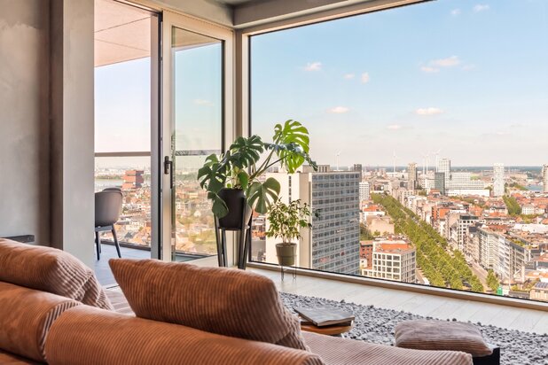 Exclusief wonen op de 20e verdieping van de Antwerp Tower