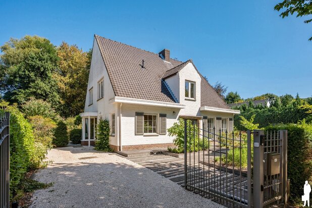 Rustig gelegen villa in het groene Mariaburg te Brasschaat!