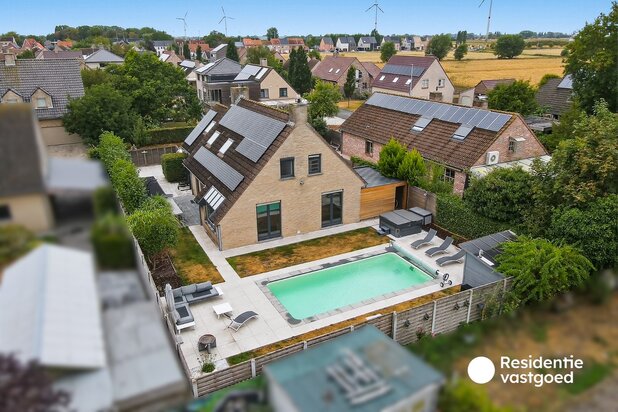 Rustig gelegen villa met verwarmd zwembad en ruime tuin