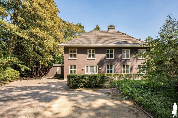 Tijdloze statige villa op een perceel van 2.226 m²! 